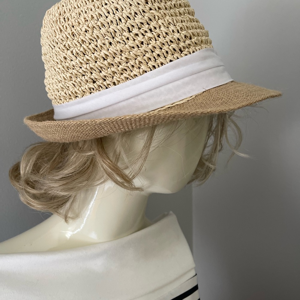 Steve Madden Fedora Straw Hat with White Band one size NWOT